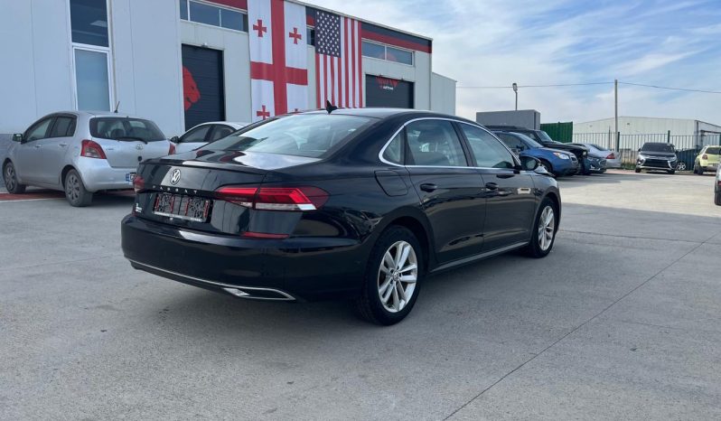 
								VOLKSWAGEN PASSAT full									