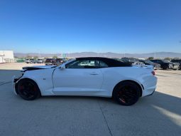 
										2019 Chevrolet Camaro full									