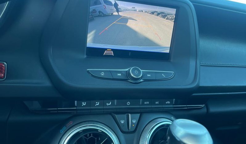 
								2019 Chevrolet Camaro full									