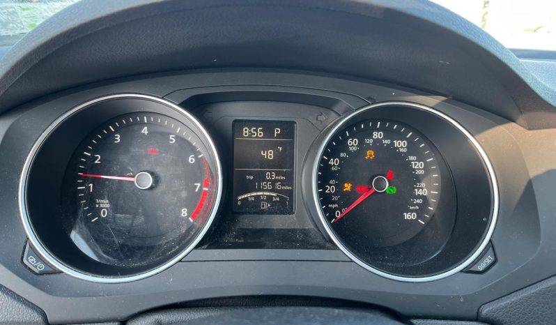 
								VOLKSWAGEN JETTA full									