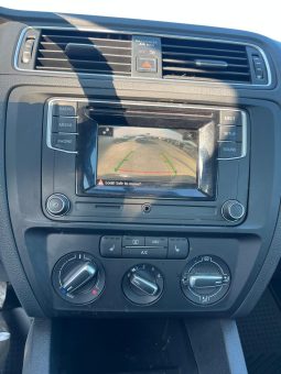 
										VOLKSWAGEN JETTA full									