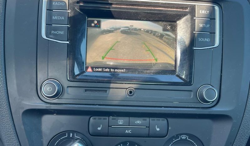 
								VOLKSWAGEN JETTA full									