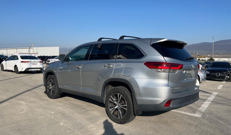 
								Toyota Highlander full									