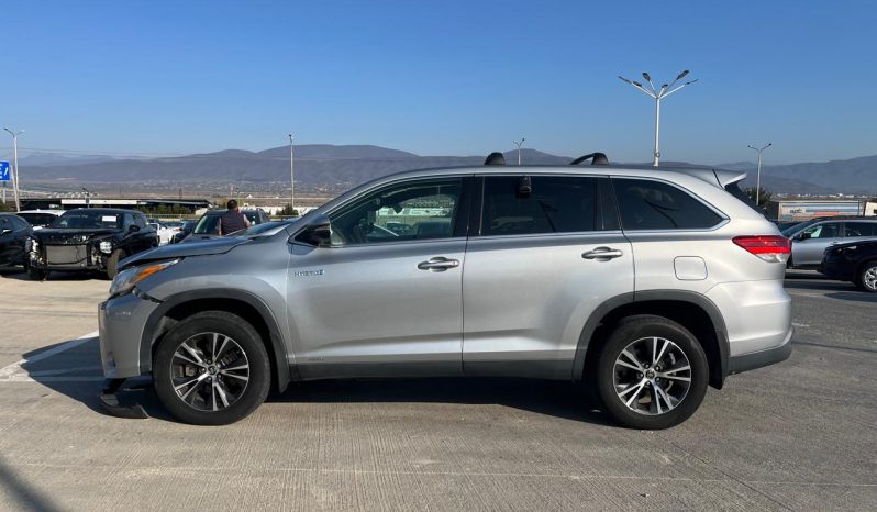 
								Toyota Highlander full									