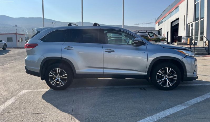 
								Toyota Highlander full									