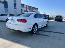 
										VOLKSWAGEN PASSAT full									