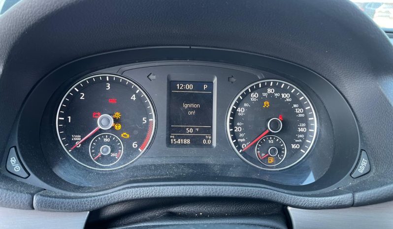 
								VOLKSWAGEN PASSAT full									