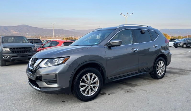 
								Nissan Rogue full									