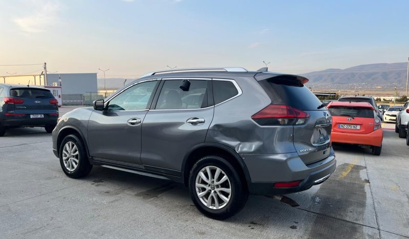 
								Nissan Rogue full									