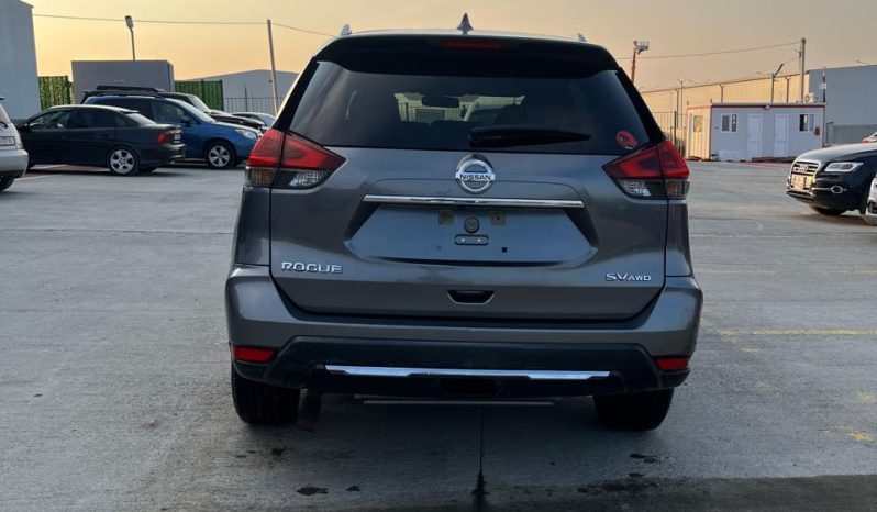 
								Nissan Rogue full									