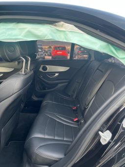 
										Mercedes-Benz C-Class full									