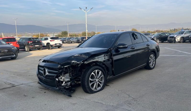 
								Mercedes-Benz C-Class full									