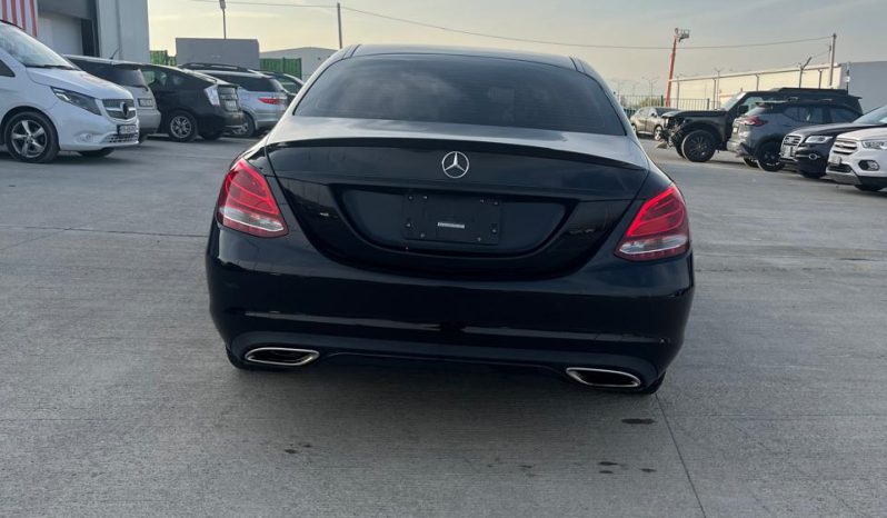 
								Mercedes-Benz C-Class full									