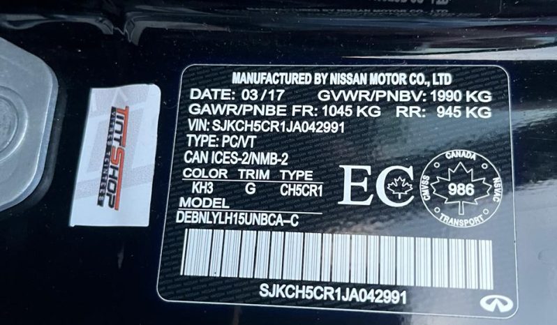 
								2017 Infiniti QX30 full									