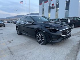 2017 Infiniti QX30