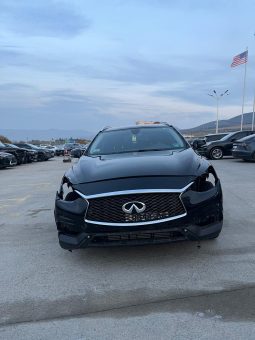 
										2017 Infiniti QX30 full									