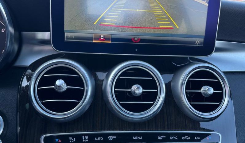 
								Mercedes-Benz C-Class full									