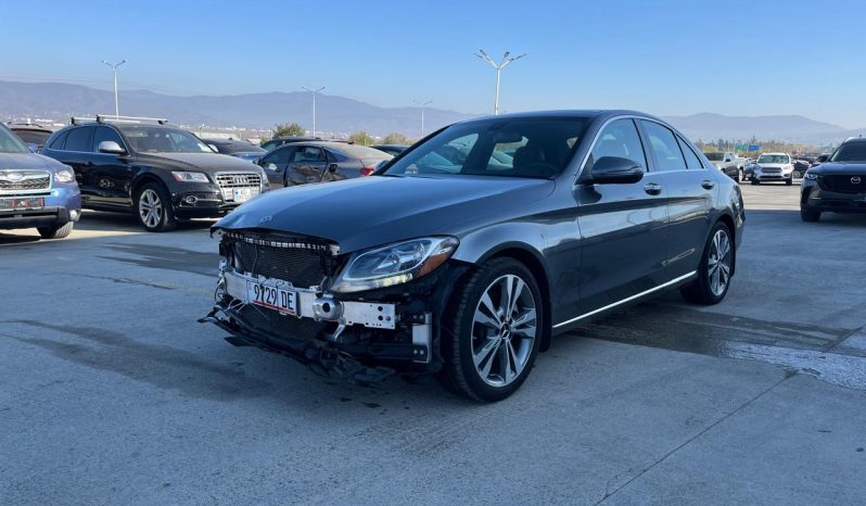 
								Mercedes-Benz C-Class full									