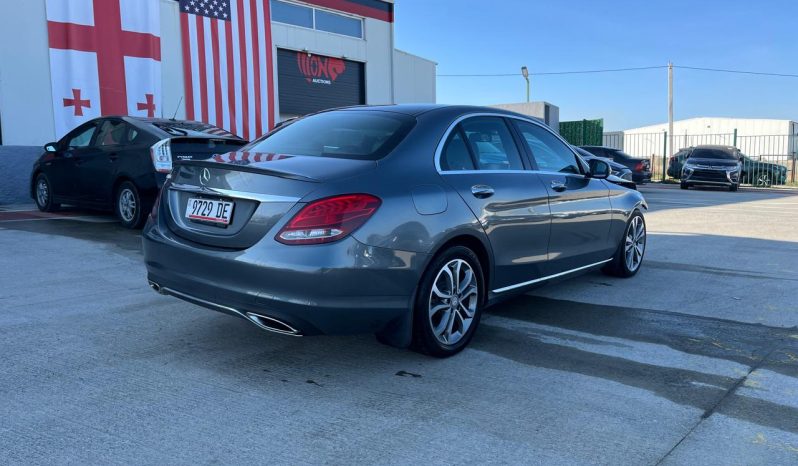 
								Mercedes-Benz C-Class full									