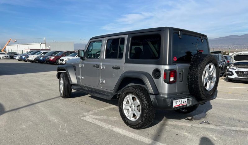 
								Jeep Wrangler full									