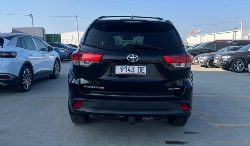 
								Toyota Highlander full									