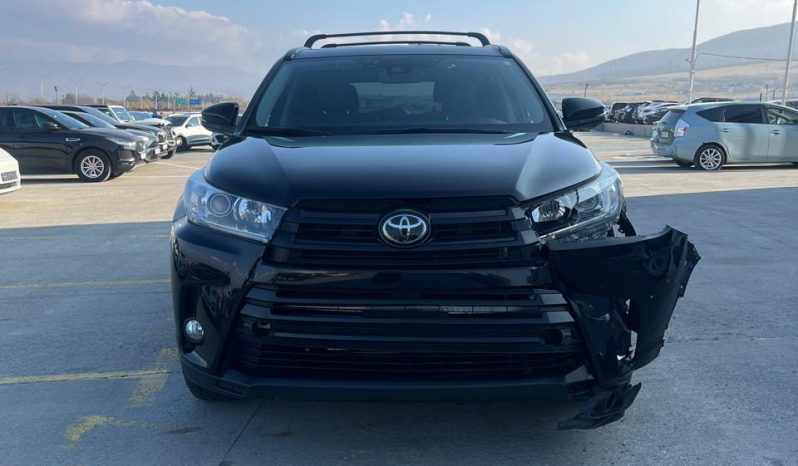 
								Toyota Highlander full									