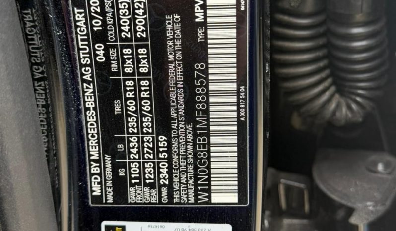 
								Mercedes-Benz GLC 300 full									