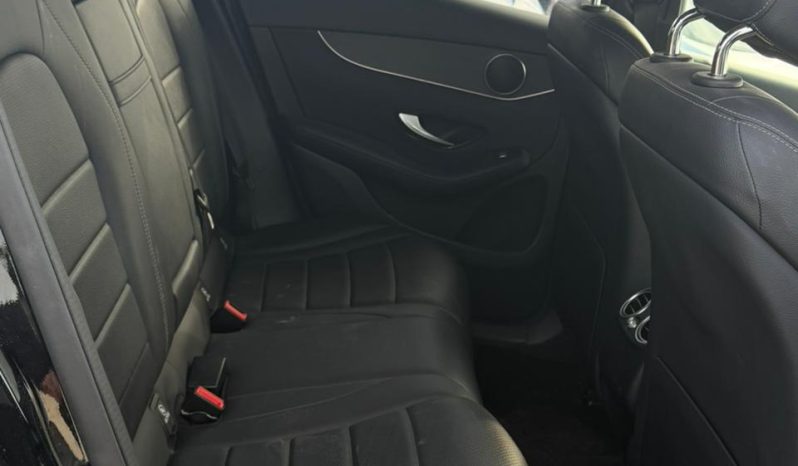 
								Mercedes-Benz GLC 300 full									