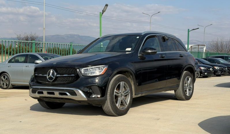 
								Mercedes-Benz GLC 300 full									