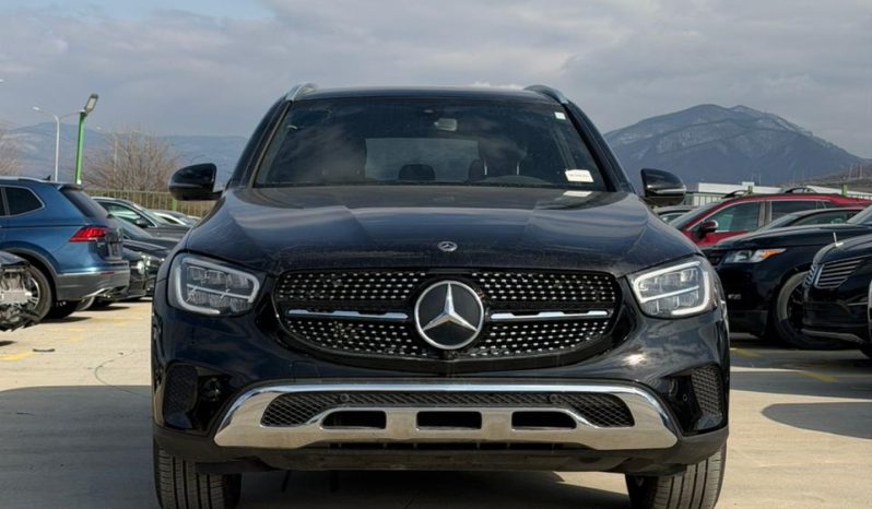 
								Mercedes-Benz GLC 300 full									