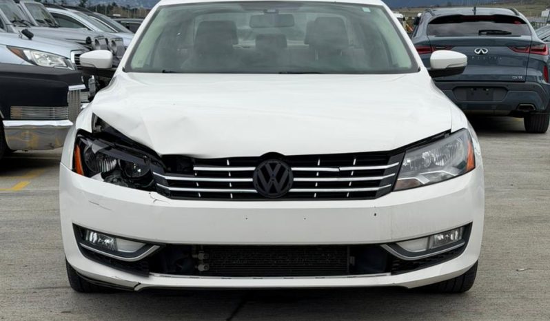 
								VOLKSWAGEN PASSAT full									