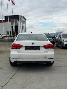
										VOLKSWAGEN PASSAT full									