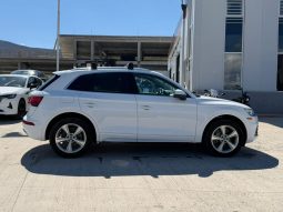 
										Audi Q5 full									