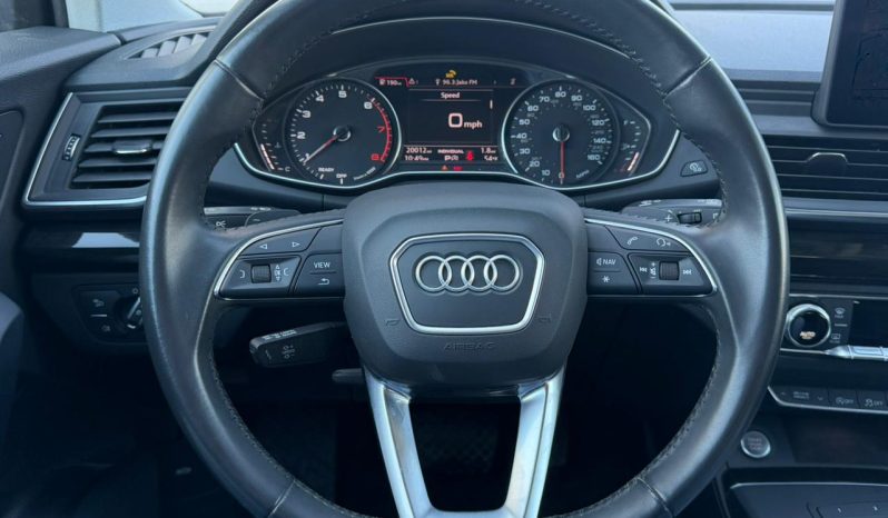 
								Audi Q5 full									