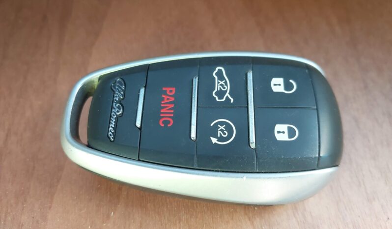 
								ALFA ROMEO GIULIA full									