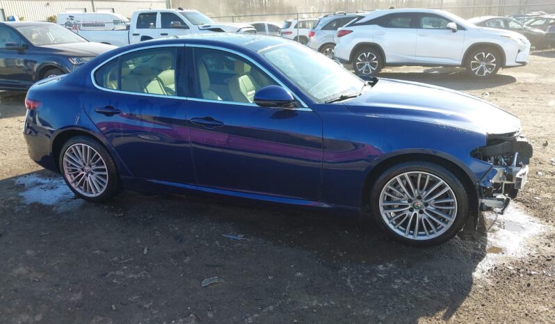 
								ALFA ROMEO GIULIA full									