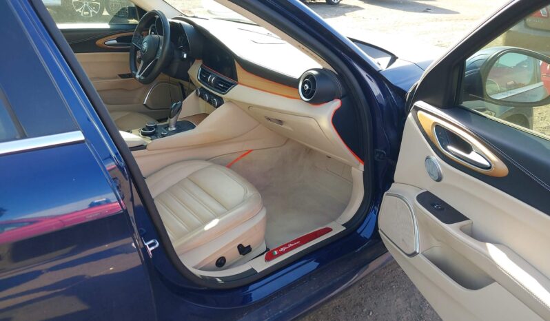 
								ALFA ROMEO GIULIA full									