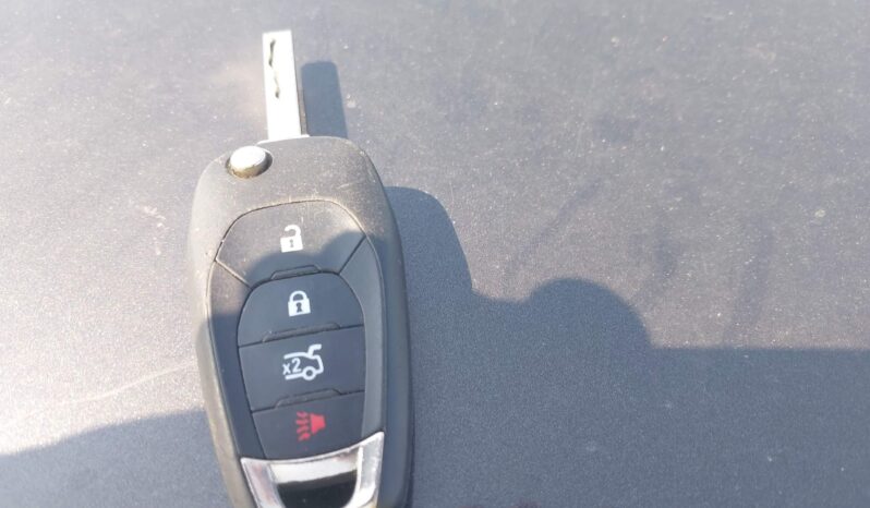 
								Chevrolet Cruze full									