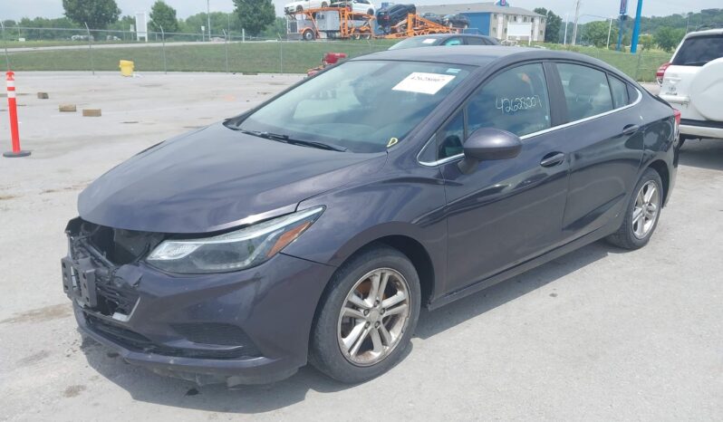 
								Chevrolet Cruze full									