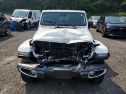 
										JEEP WRANGLER SAHARA full									