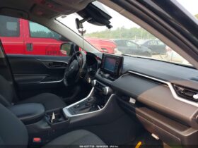 TOYOTA RAV-4