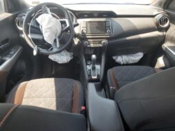 
										NISSAN KICKS SV full									
