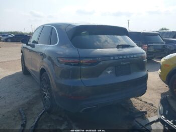 PORSCHE CAYENNE