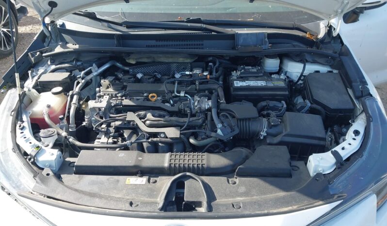
								Toyota Corolla full									