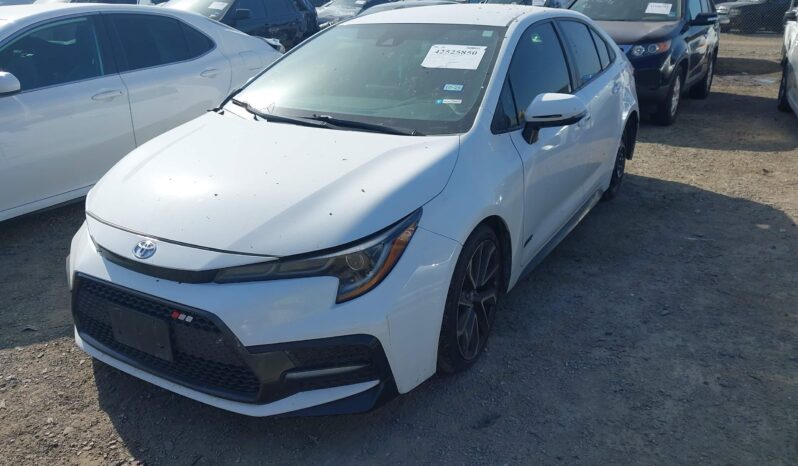 
								Toyota Corolla full									