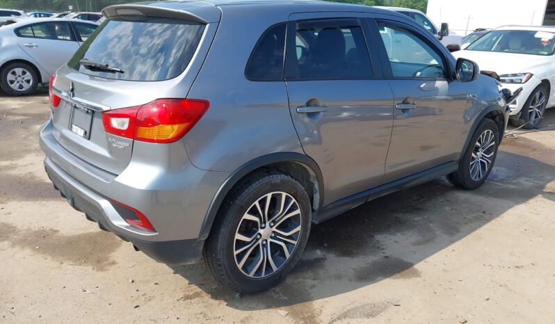 
								MITSUBISHI OUTLANDER full									