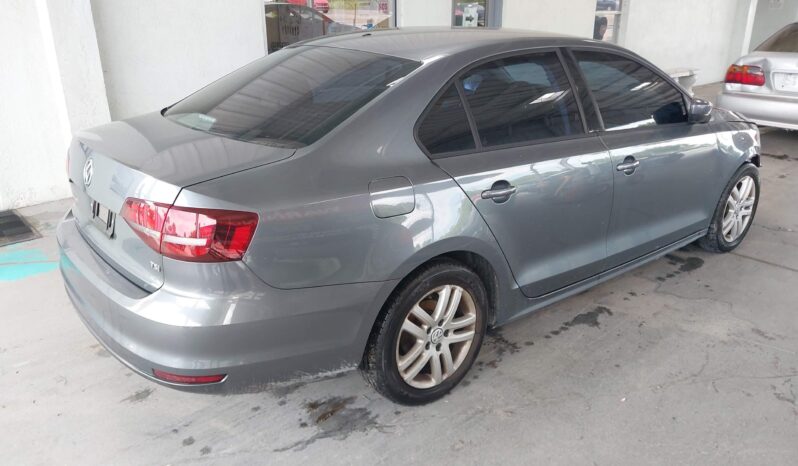 
								VOLKSWAGEN JETTA full									