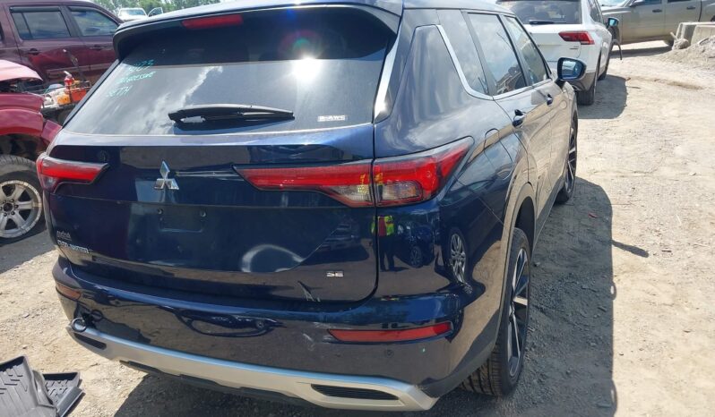 
								MITSUBISHI OUTLANDER full									