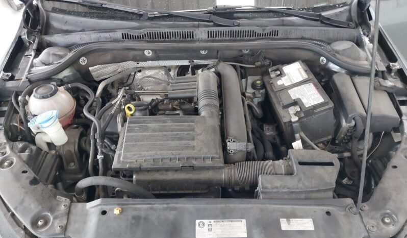 
								VOLKSWAGEN JETTA full									