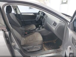 
										VOLKSWAGEN JETTA full									